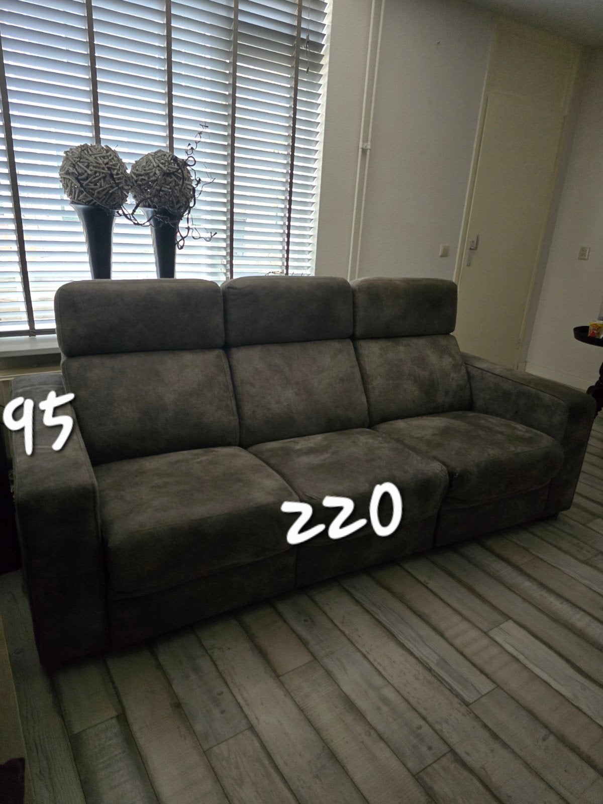 Foto 10 van Zo goed als nieuwe complete woonkamer inrichting