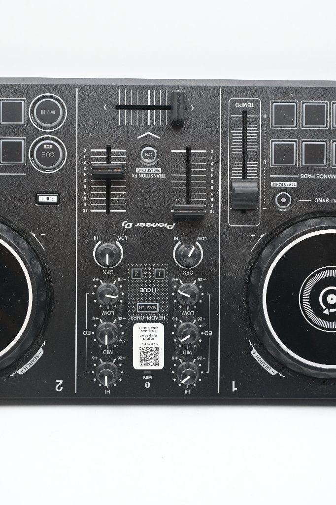 Pioneer DDJ 200 / Mini DJ Controller, Muziek en Instrumenten, 6-20-8 Nishi-Shinjuku, Shinjuku-ku, Tokyo 160-0023, Japan, Gebruikt