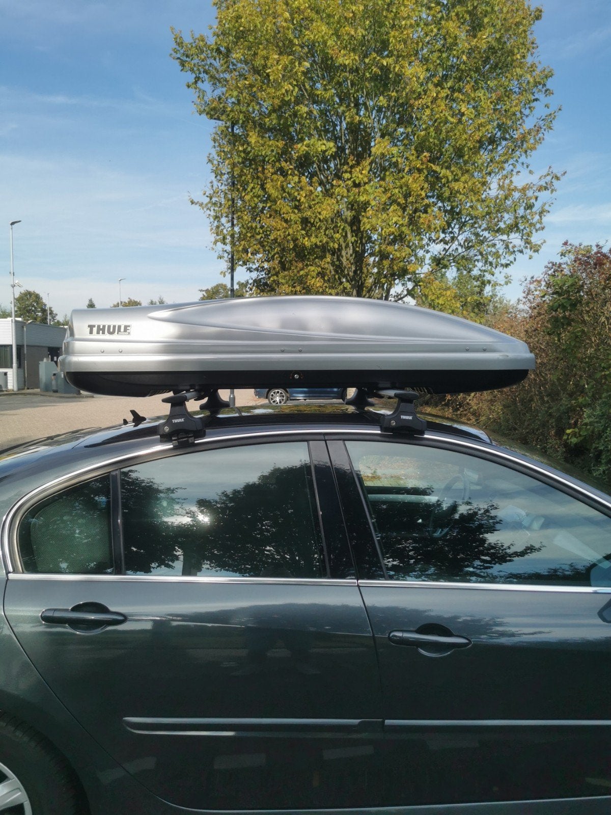 Thule Atlantis 600 Dakkoffer 340L - 190cm - Met Sleutel, Ophalen, Zo goed als nieuw