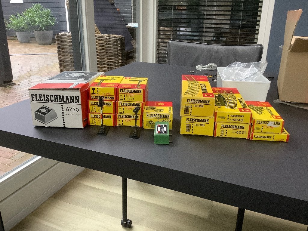 Fleischmann trafo, seinlichten, rails en meer, Gelijkstroom, Fleischmann, Nieuw, Rails