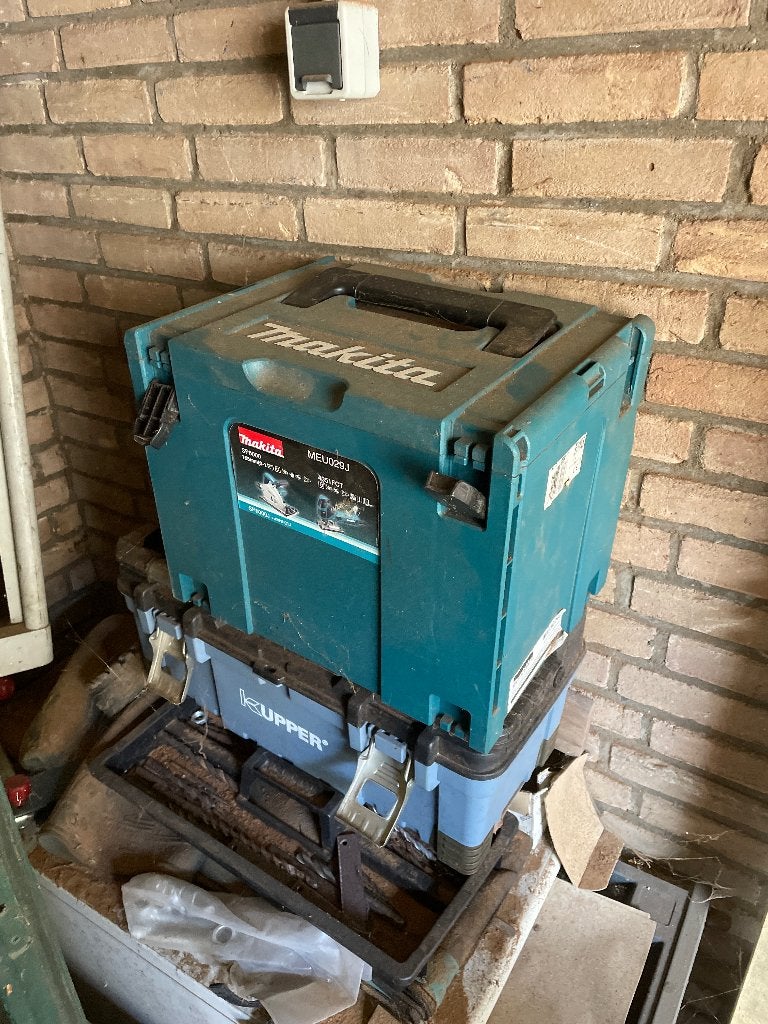 Gratis af te halen zie foto’s en tekst GOED LEZEN, Ophalen, 50 – 75, Minder dan 50 cm, Oorspronkelijke maker