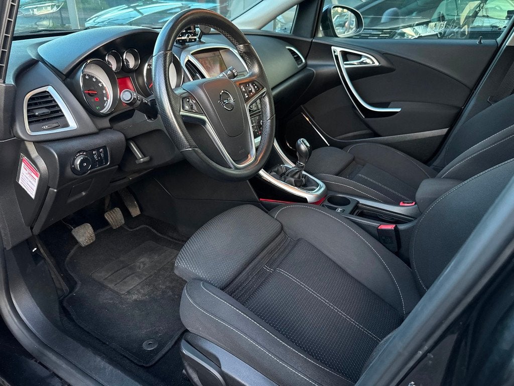 Opel Astra Sports Tourer 1.4 Turbo Anniversary Edition | Cam, Voorwielaandrijving, Euro 5, Gebruikt, Zwart