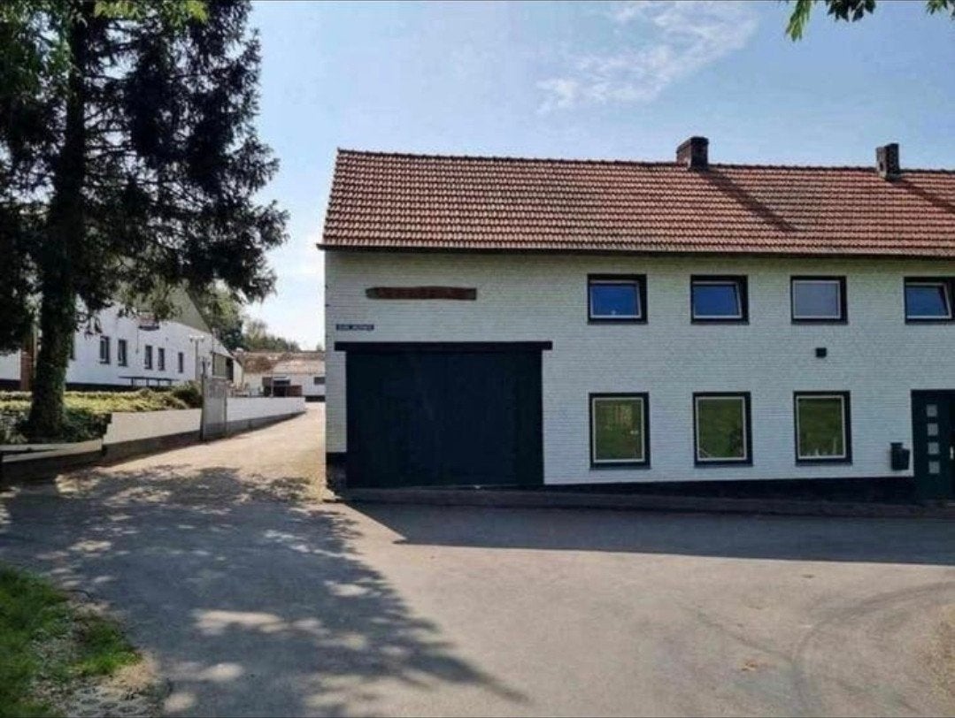 Drachtbegeleiding | kraamstal | bevallingsbox 6x3 meter, Dieren en Toebehoren, Stalling en Weidegang