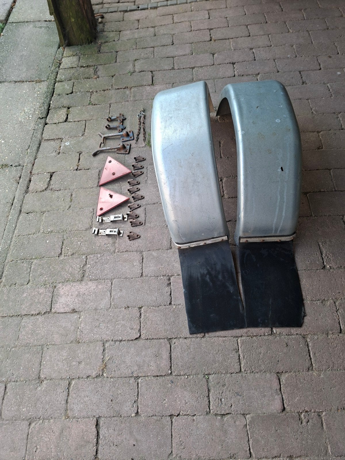 Spatborden met spatlappen en bevestigingsmateriaal, Gebruikt, Ophalen of Verzenden, Spatbord, Voor