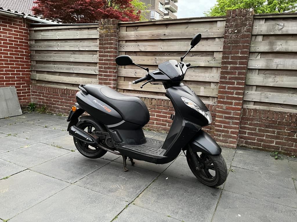 Peugeot Kisbee RS Scooter - Zwart, Fietsen en Brommers, Scooters | Peugeot, Ophalen, Gebruikt, Overige modellen, Maximaal 45 km/u