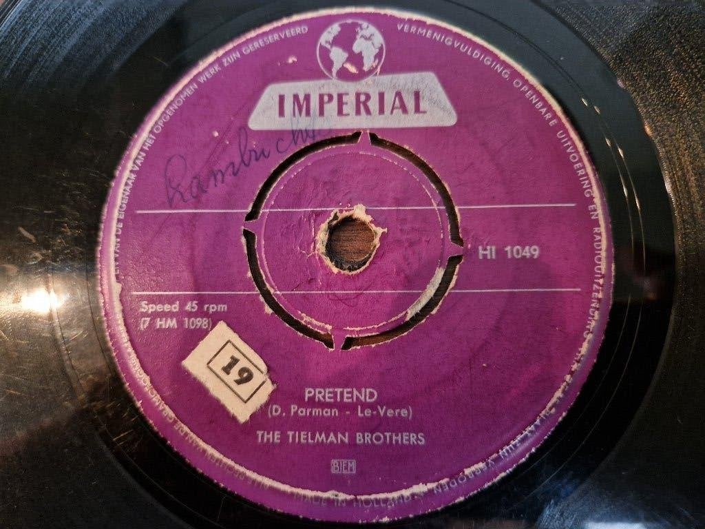 The Tielman Brothers ‎– 18th Century Rock / Pretend, Cd's en Dvd's, Vinyl Singles, Overige genres, 7 inch, Ophalen of Verzenden