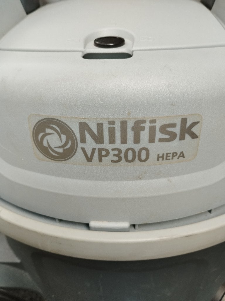 Nilfisk VP300 HEPA. Met H13 filter en toebehoren., Witgoed en Apparatuur, Stofzuigers, Stofzak, Overige merken, Overige typen