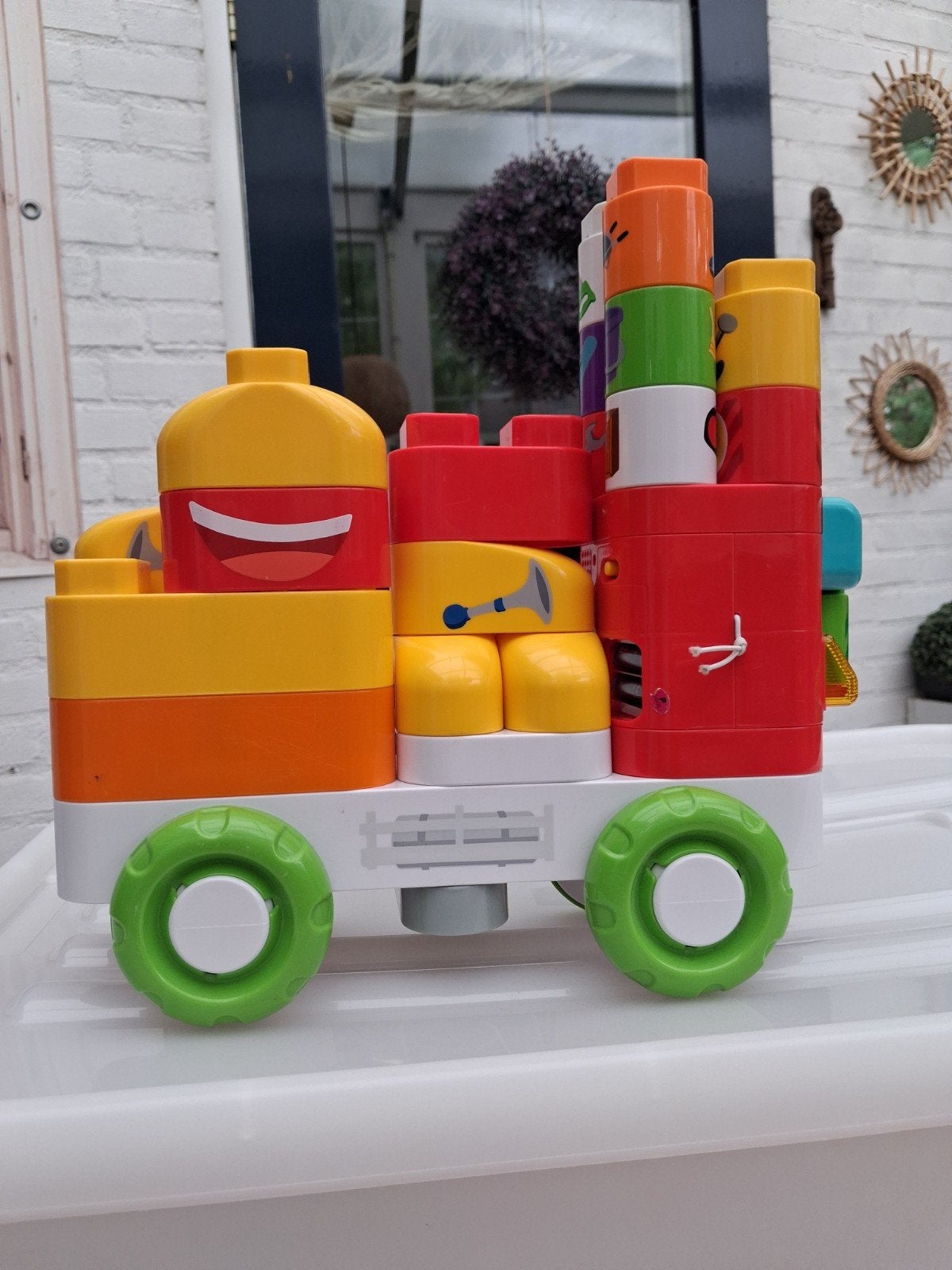 VTech Bla Bla Blocks Vrachtwagen met geluid en licht, Ophalen of Verzenden, Zo goed als nieuw, Bouwen, Met licht