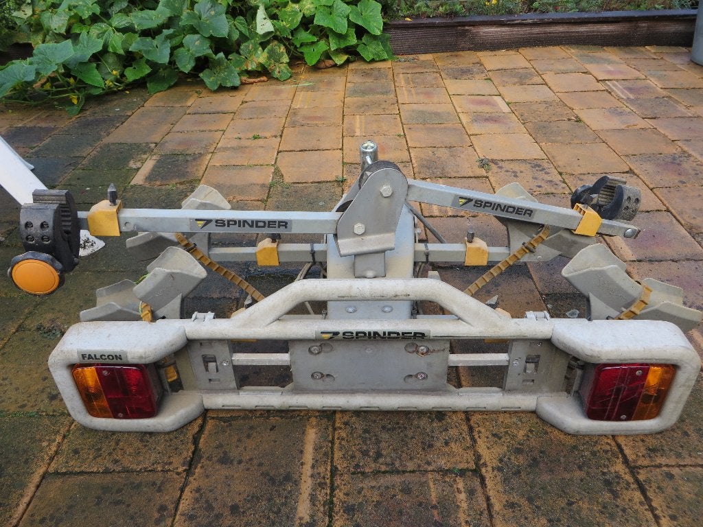 Gebruikte fietsendrager Spinder Falcon RC-2-FN, Ophalen, 2 fietsen, Gebruikt, Trekhaakdrager