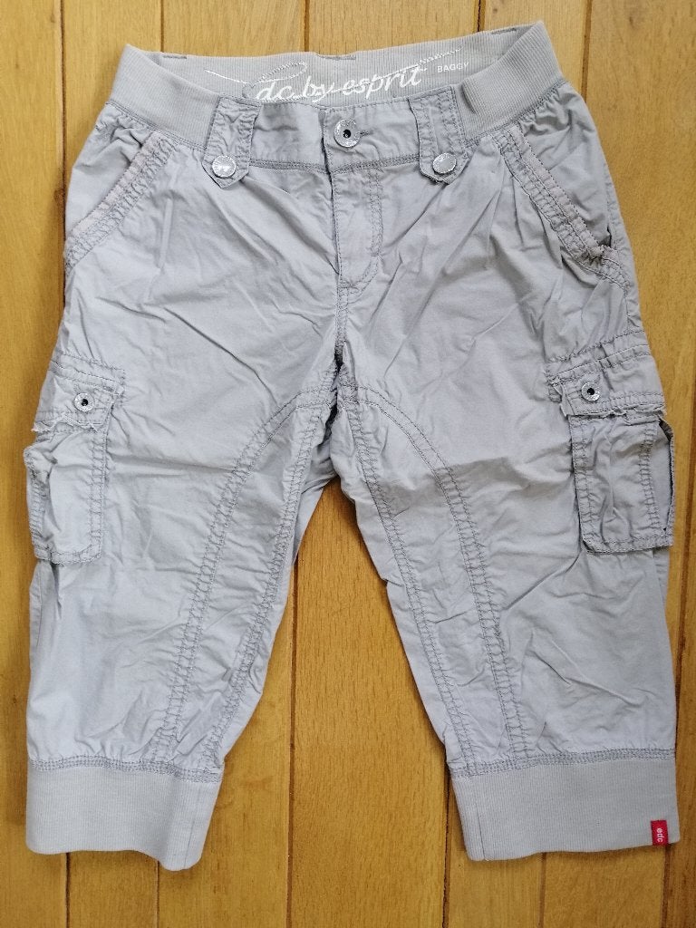 EDC by ESPRIT knie broek Baggy licht grijs maat 36, Ophalen of Verzenden, Zo goed als nieuw, Driekwart, Maat 36 (S)
