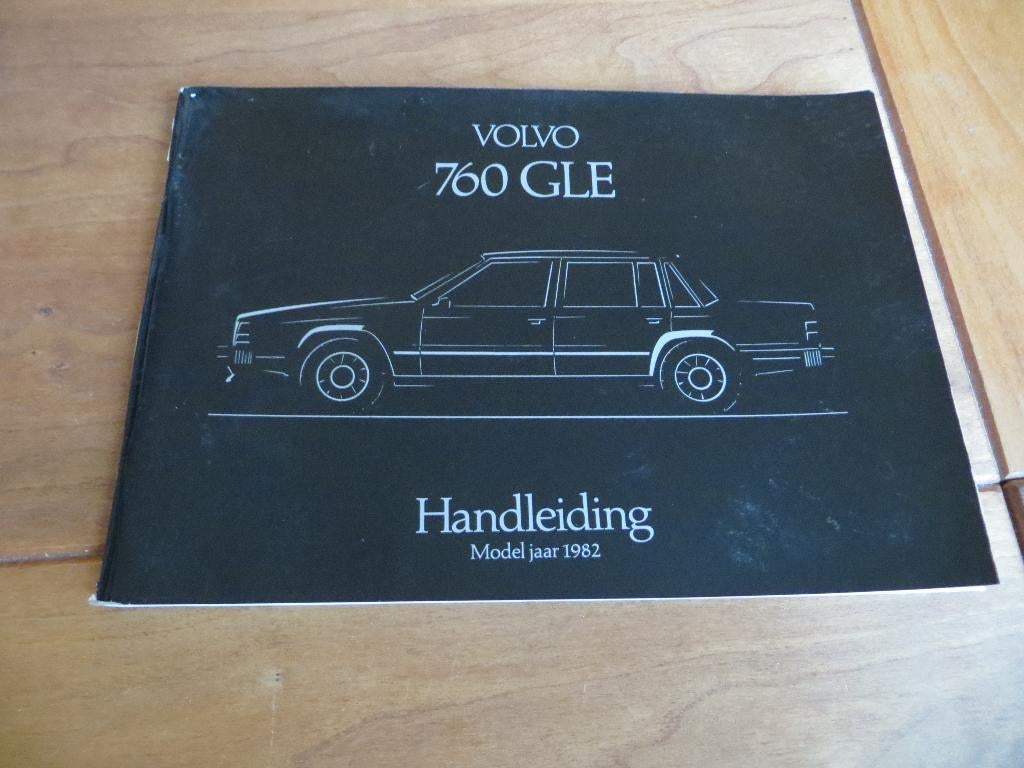 Instructieboek Volvo 760 GLE 1982, mooie staat!, Ophalen of Verzenden