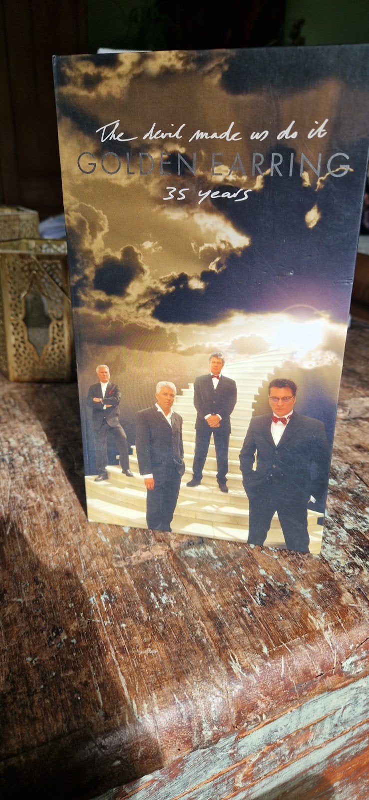 The Devil made us do it - Golden Earring 35 years., Ophalen of Verzenden, Zo goed als nieuw
