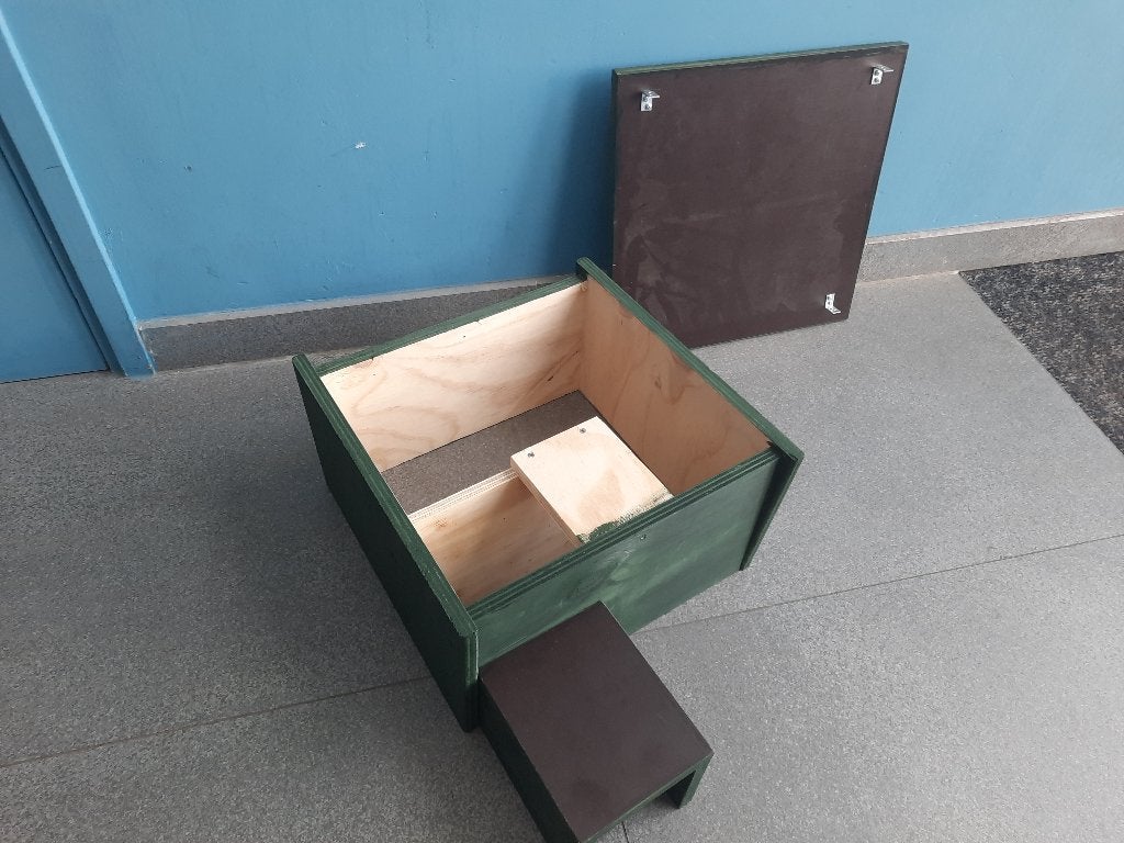 Egelhuis volgens de laatste richtlijnen, Hok, Eekhoorn, Ophalen, Minder dan 60 cm