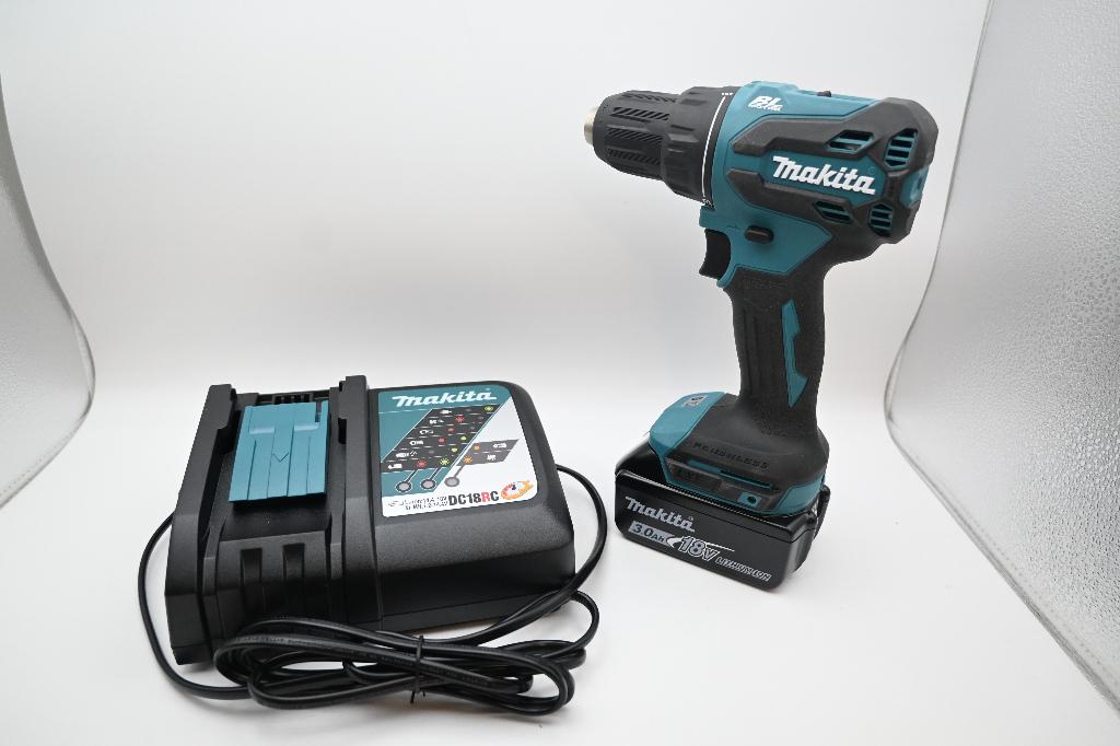 Makita DFF490 Accuschroeftol Nieuw, -, Nieuw, Ophalen of Verzenden, Info@buy-sell.nl