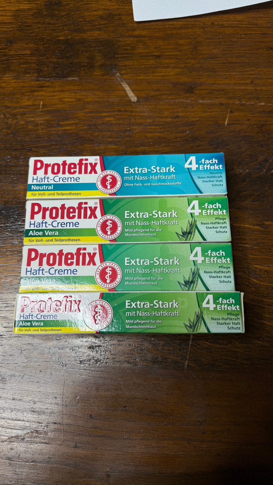 Partij gebitsprothese kleefcrème – Kukident & Protefix, Ophalen, Zo goed als nieuw, Handen en Nagels