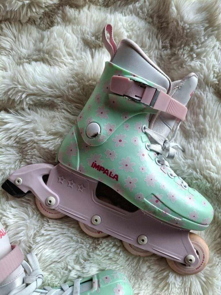 Impala skeelers mint flower power, Overige merken, Kinderen, Ophalen of Verzenden, Zo goed als nieuw
