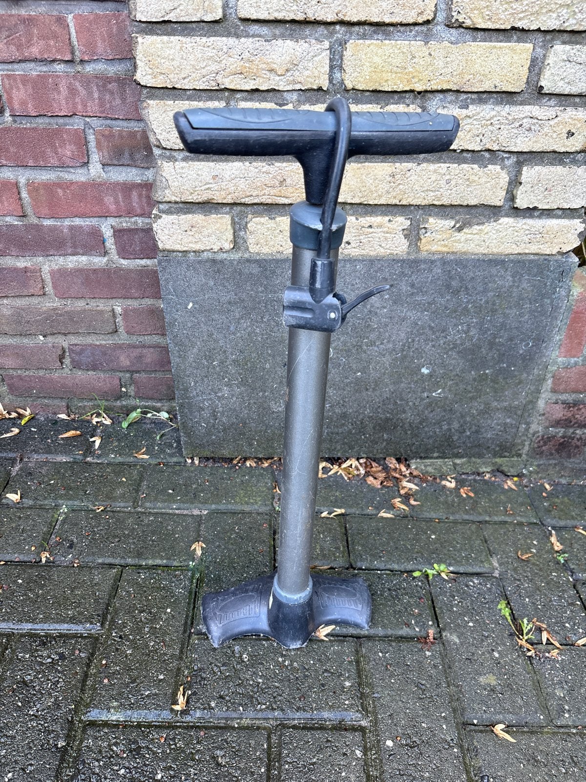 Fietspomp (merk HEMA), Ophalen, Gebruikt