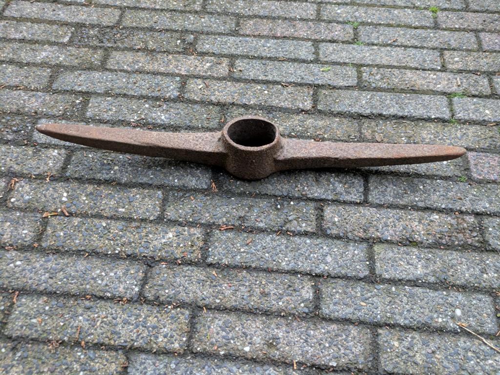 Pikhouweel Antieke Kop Pikhouweel Oud Gereedschap, Antiek en Kunst, Antiek | Gereedschap en Instrumenten, Ophalen of Verzenden