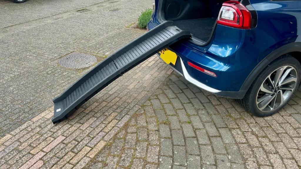 Loopplank voor auto, Dieren en Toebehoren, Ophalen, Zo goed als nieuw