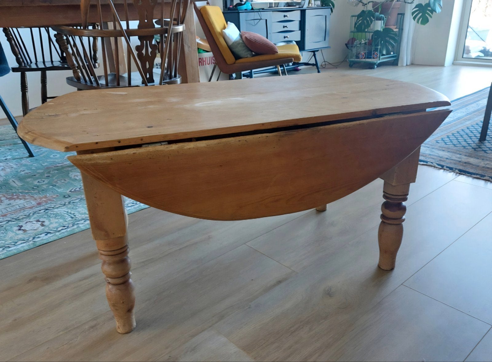 Vintage houten tafeltje, Antiek en Kunst, Antiek | Meubels | Tafels, Ophalen