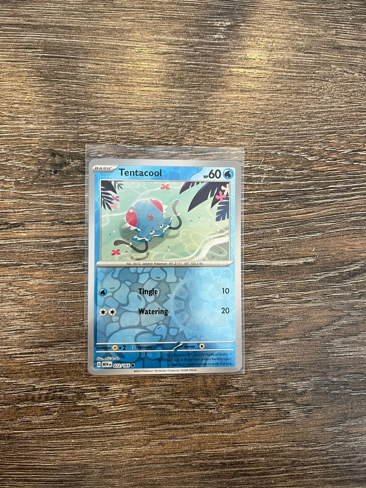 Tentacool MEW 072/165 reverse holo, Ophalen of Verzenden, Zo goed als nieuw