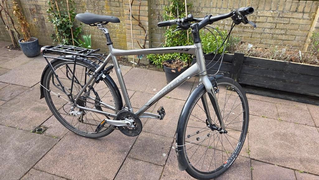 Trek 7.5 FX Sportieve Hybride Fiets, Fietsen en Brommers, Fietsen | Heren | Herenfietsen, Gebruikt, Velgrem, Versnellingen, 53 tot 57 cm