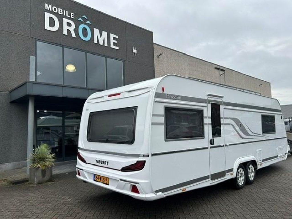 Tabbert Puccini 685 DF, Caravans en Kamperen, Rondzit, Tabbert, Bedrijf, 6 tot 7 meter