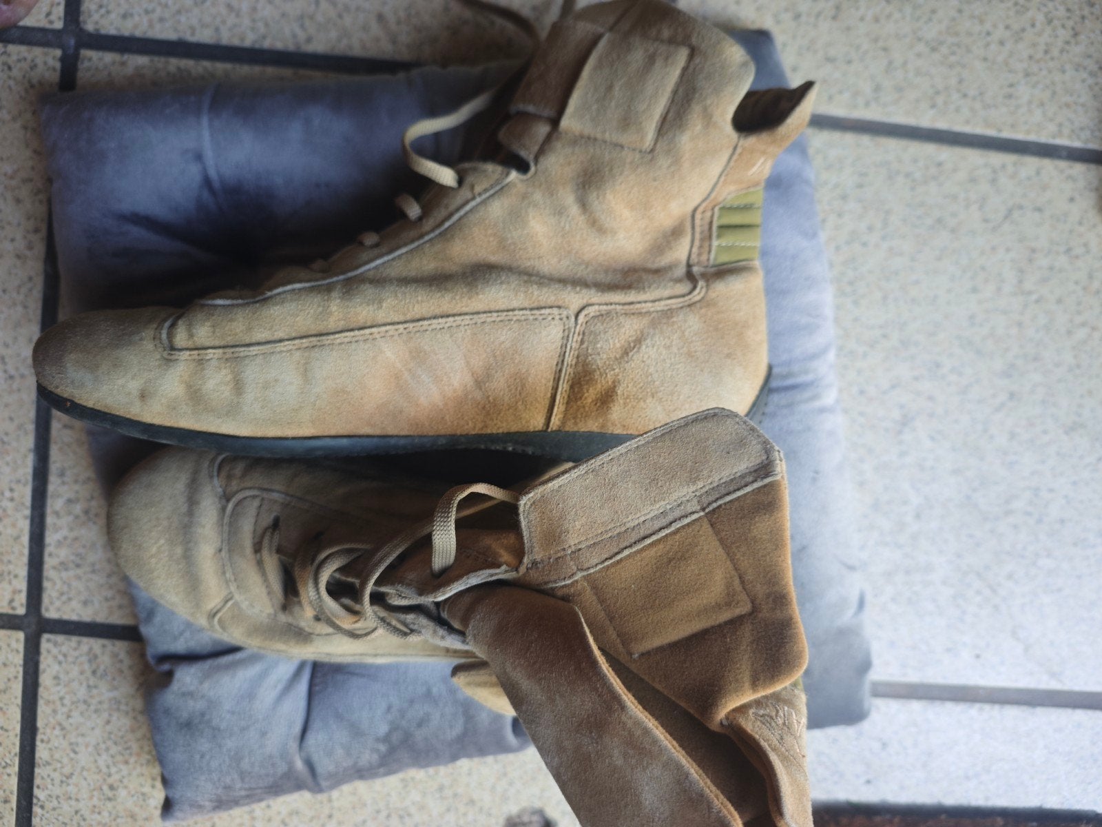 Jaguar Suede Rijderschoenen - Vintage Stijl, Ophalen of Verzenden, Zo goed als nieuw