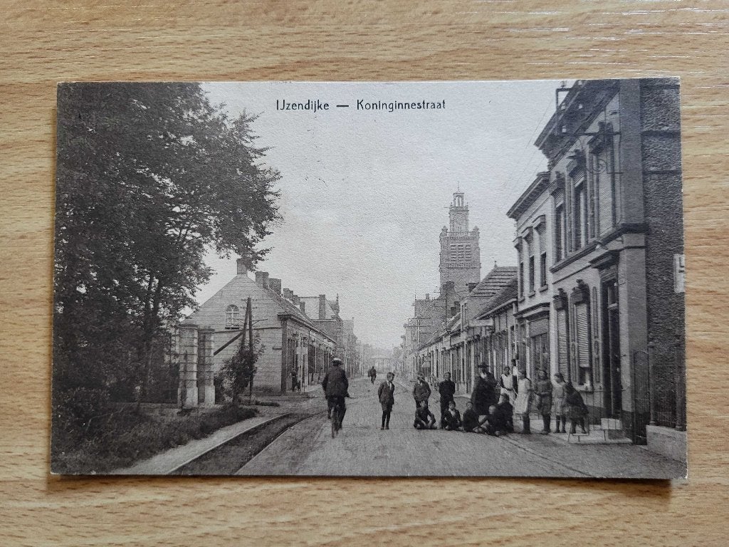 ansicht IJZENDIJKE Koninginnestraat PRACHTKAART, Ophalen of Verzenden, Voor 1920, Zeeland
