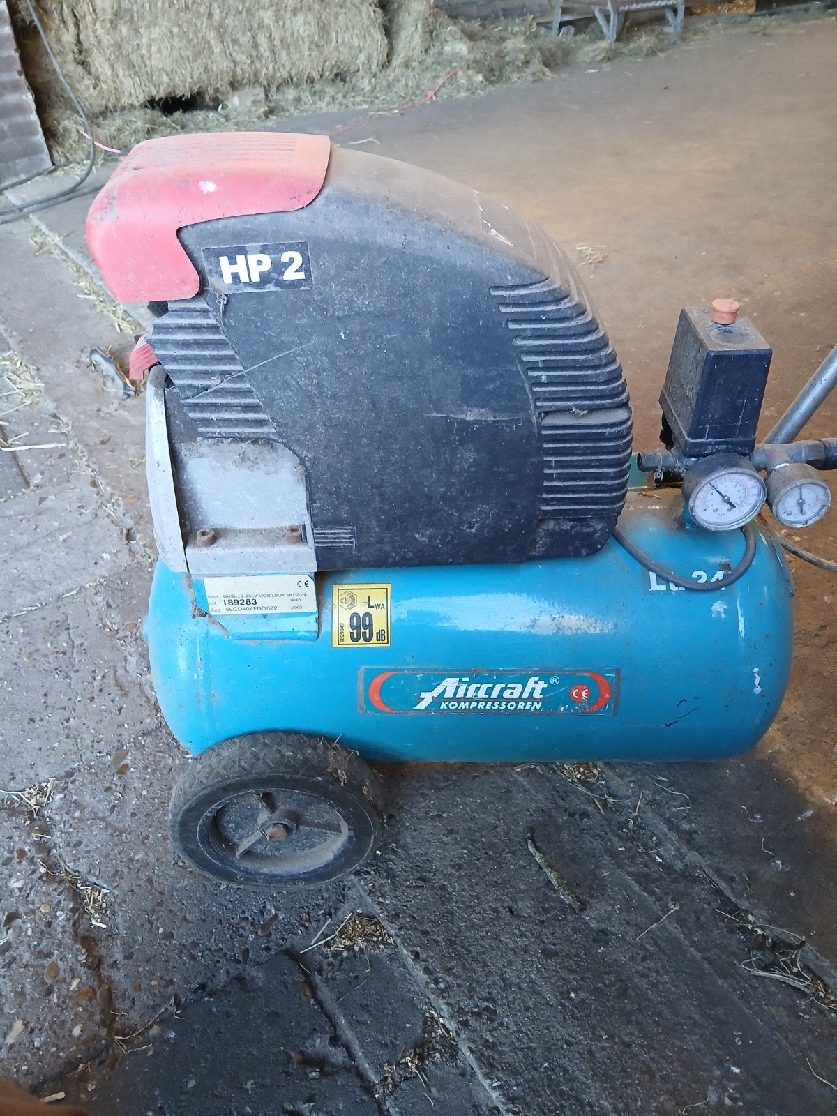 compressor 24 liter Aircraft kompresoren, Minder dan 25 liter, Ophalen, Gebruikt, Minder dan 200 liter/min