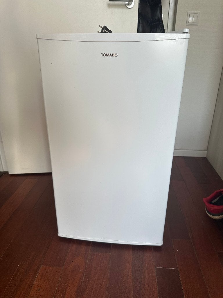 Tomado TFT4702W Tafelmodel Vriezer 60L – 3 Laden – Wit, Ophalen of Verzenden, Zo goed als nieuw, Airfryer, Minder dan 750 gram