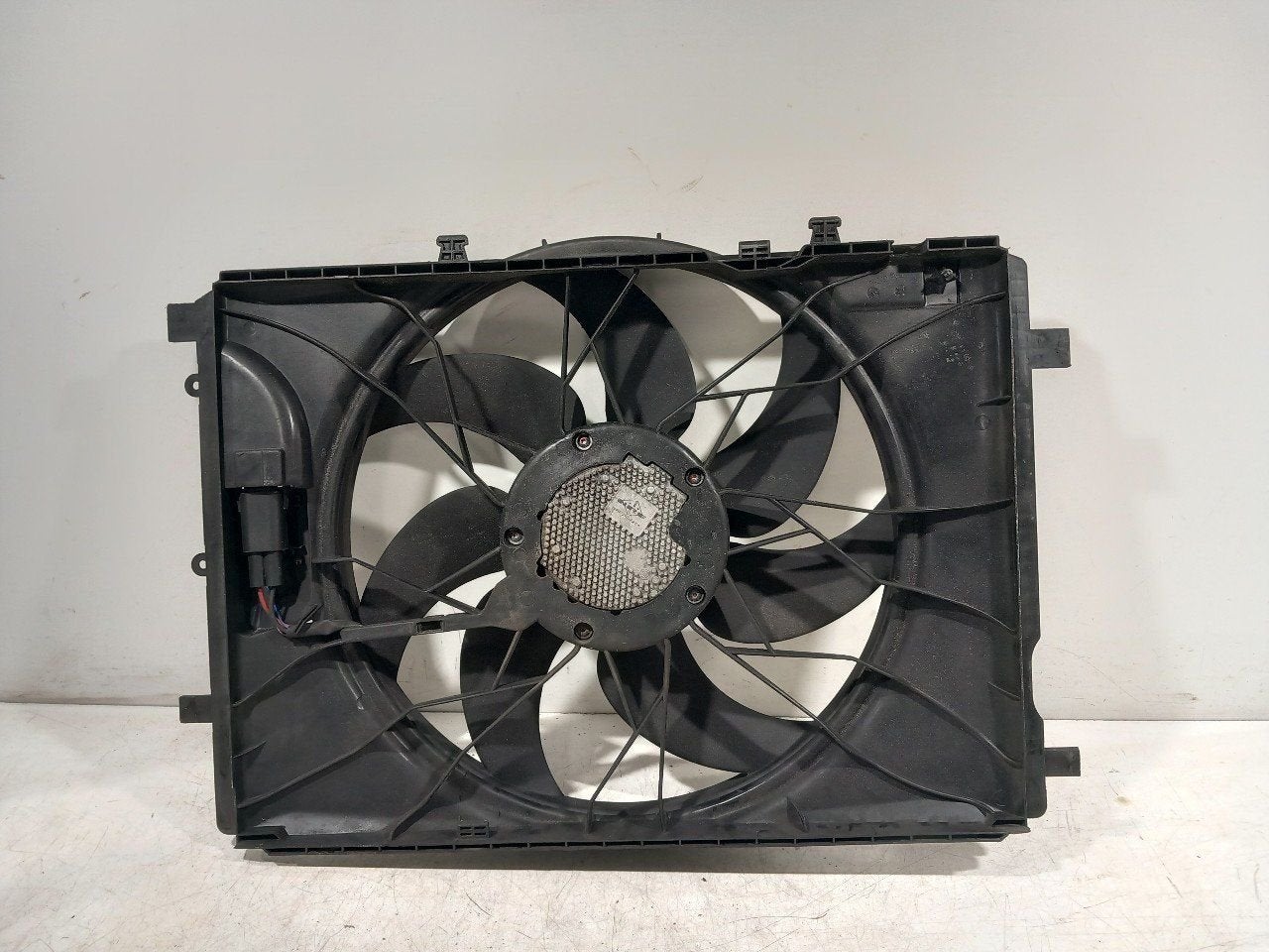 Koelventilator Mercedes-Benz C-Klasse, Onderdelen@venauto.nl, Van der Ven Autorecycling B.V., Gebruikt, Ettenseweg 76, 4706 PB Roosendaal, The Netherlands