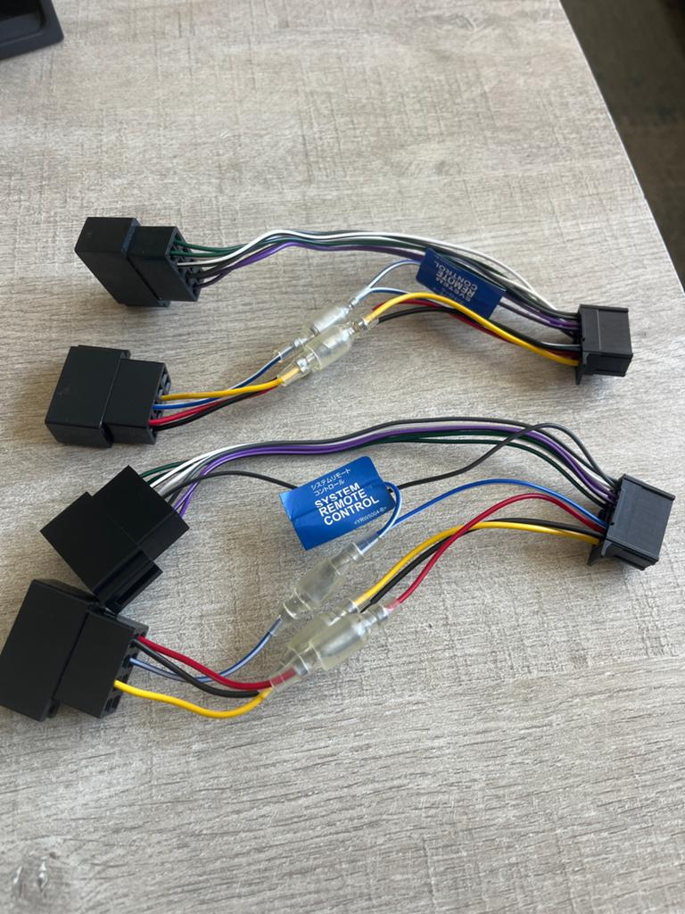 ISO Kabelboom Adapter voor Autoradio (2 stuks), Ophalen of Verzenden, Zo goed als nieuw