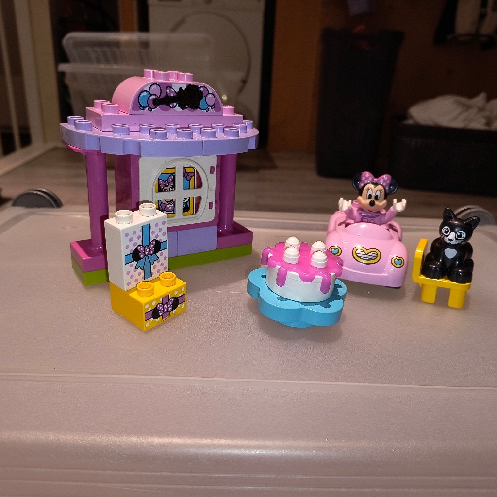 Duplo set 'Minnie's Birthday party' 10873, Ophalen, Zo goed als nieuw, Compleet, Complete set