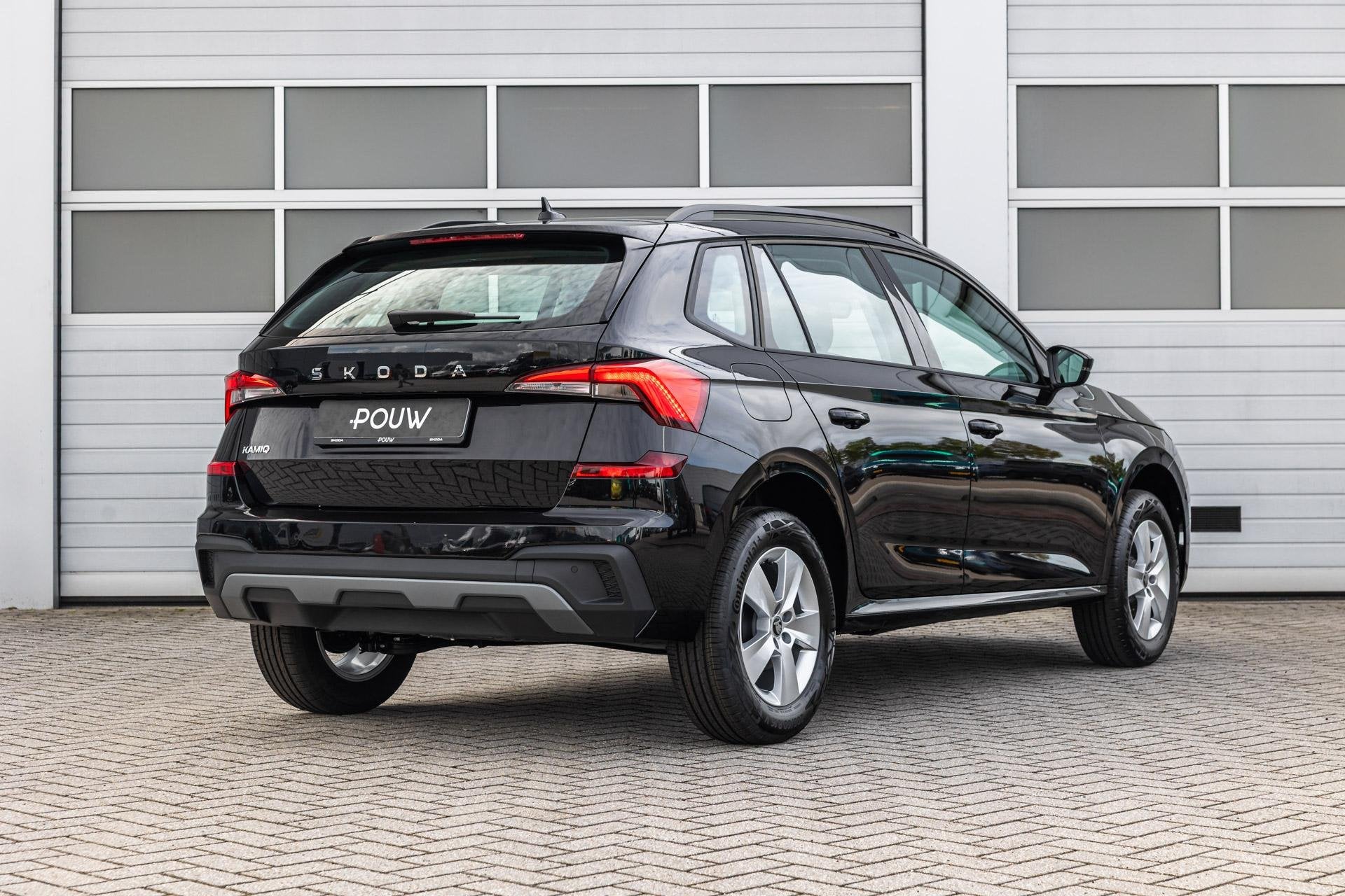 Skoda Kamiq 1.0 TSI 115pk DSG Selection | Winterpakket | Tre, Auto's, 12 maanden, Stof, 116 pk, Zwart