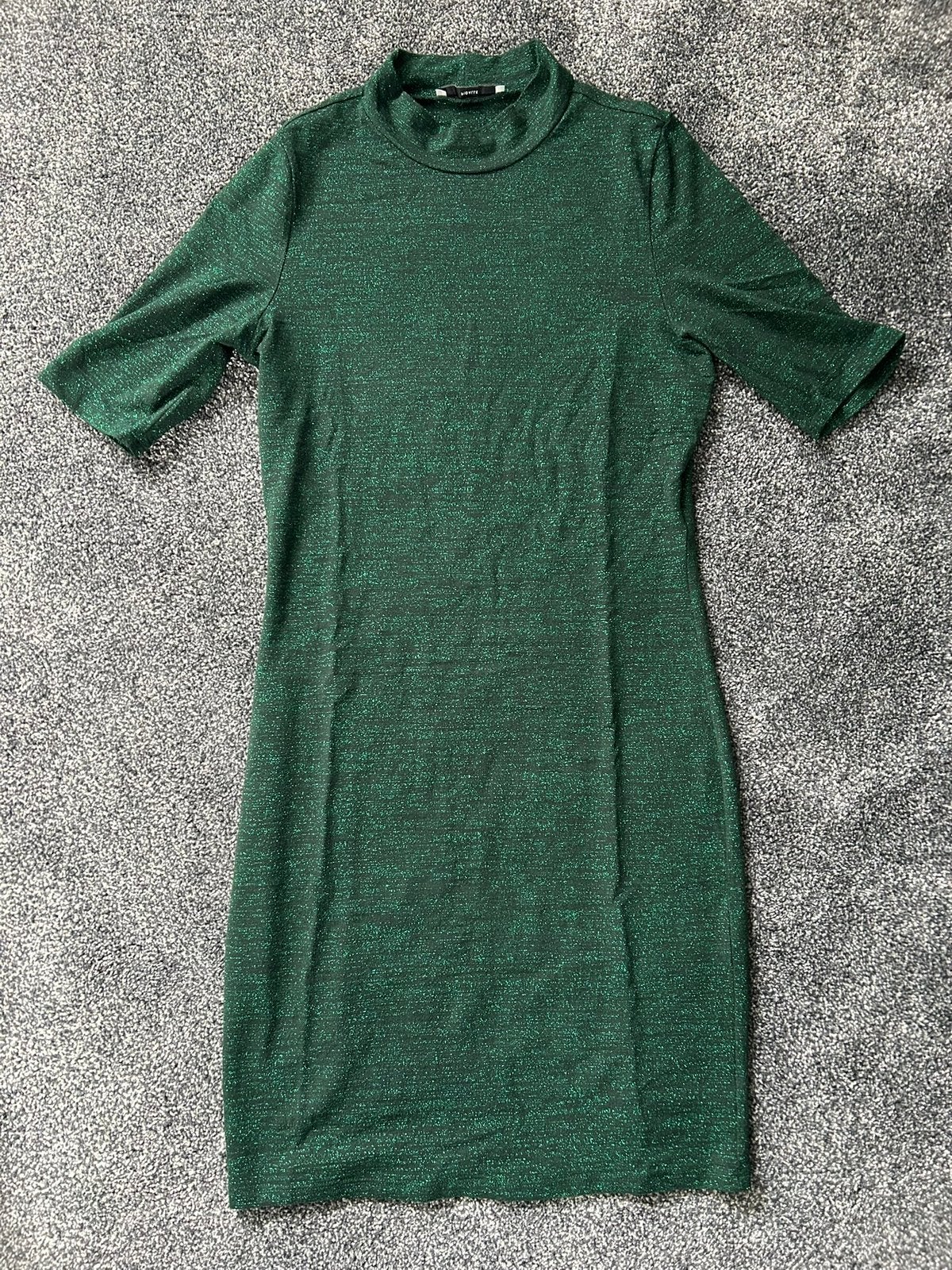 Pigalle jurk - groen - maat M, Kleding | Dames, Jurken, Maat 38/40 (M), Ophalen of Verzenden, Zo goed als nieuw, Boven de knie