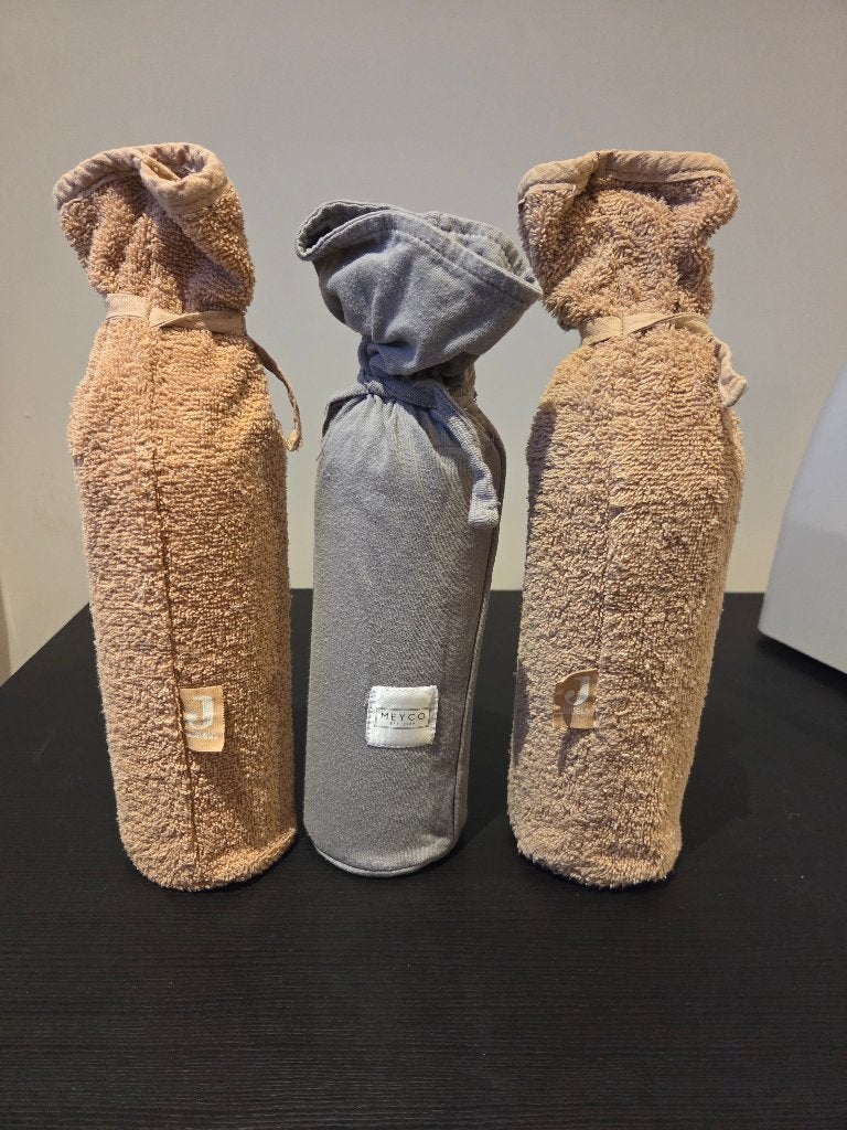 Kruiken met kruikenzakken, Ophalen of Verzenden, Zo goed als nieuw