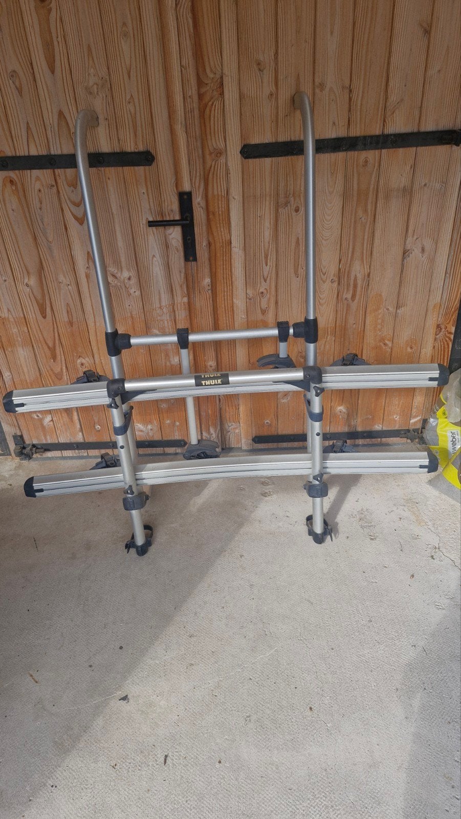 Thule elite g2 ietsendrager, Ophalen, Achterklepdrager