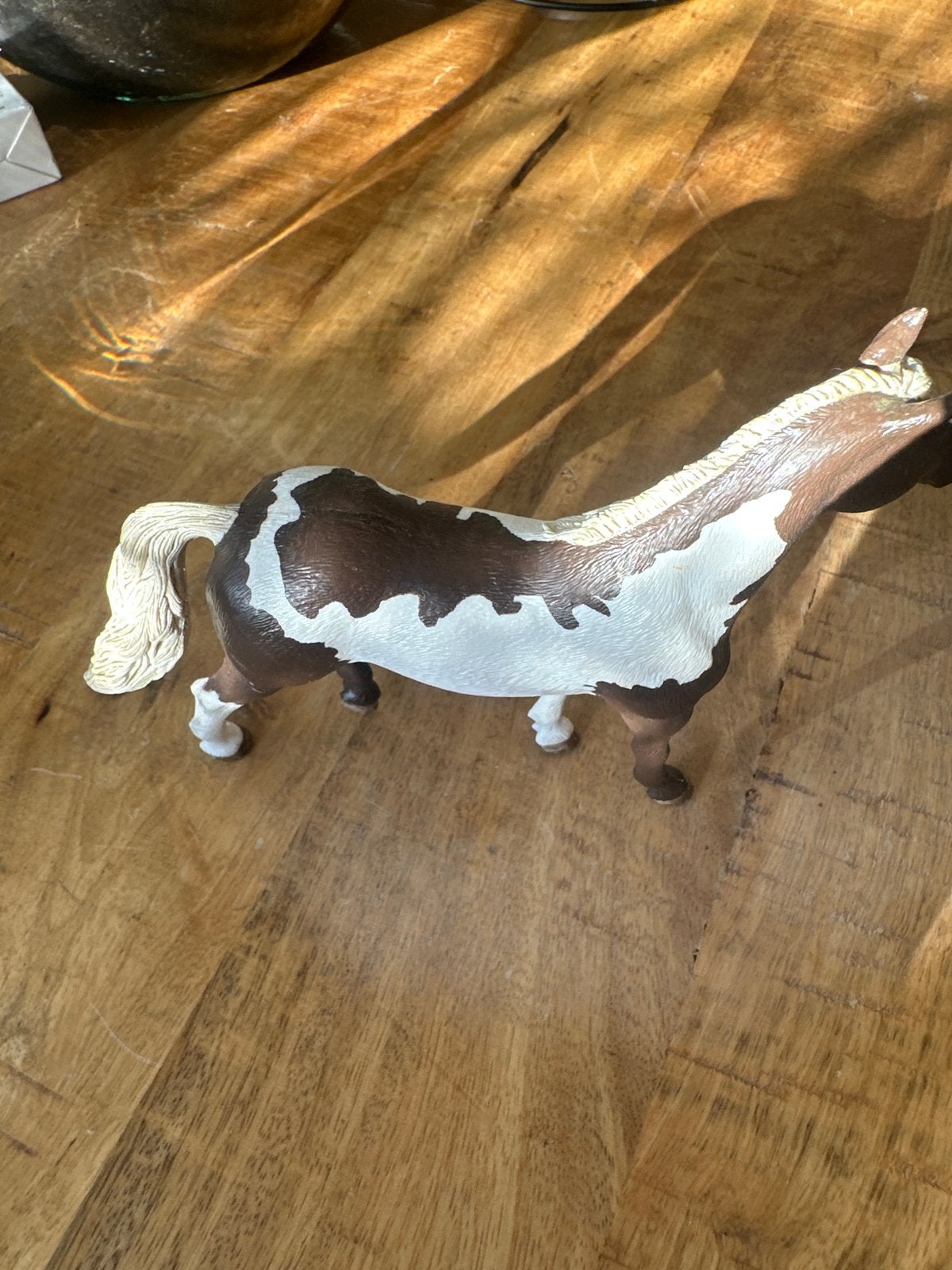 Schleich paard bruin/wit gevlekt, Ophalen of Verzenden, Gebruikt