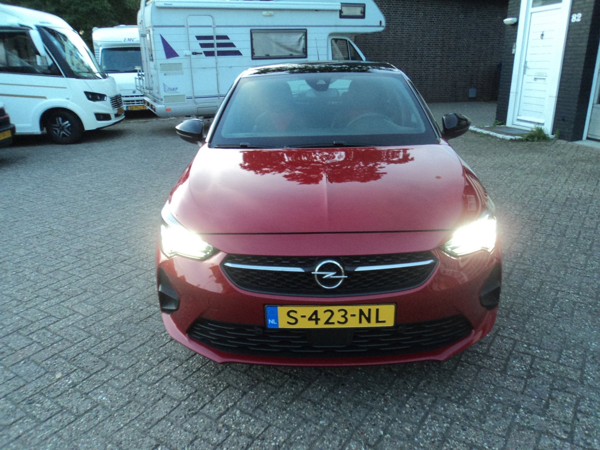 Opel Corsa 1.2 Level 4 Camera Stoelverwarming Trekhaak, Dealer onderhouden, Stof, 1199 cc, 1133 kg