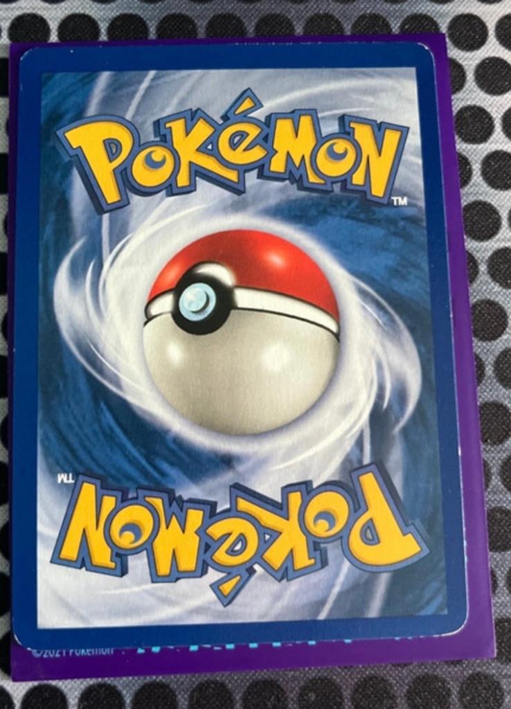 Kakuna Pokémon Kaart - in goede staat, Ophalen of Verzenden, Zo goed als nieuw, Losse kaart