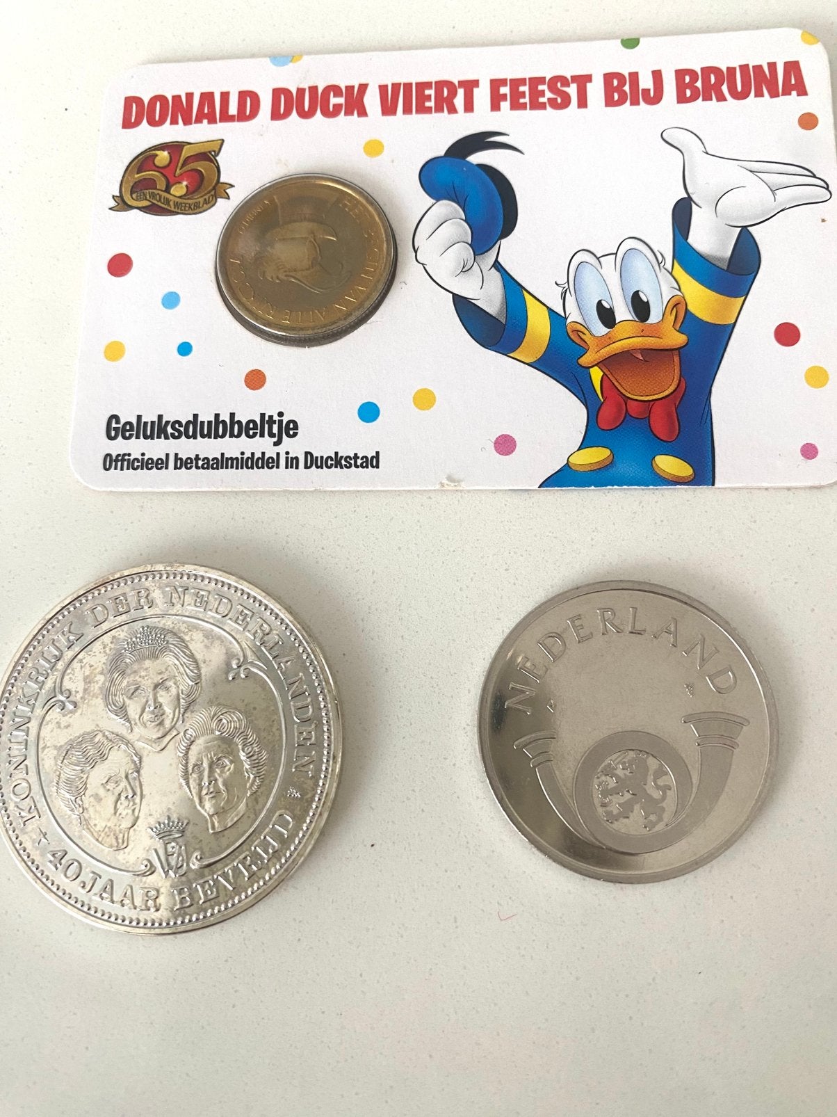 Herdenkingsmunt 2x, Geluksdubbeltje Donald Duck ingeseald!, Ophalen of Verzenden, Overige landen, Overige waardes, Losse munt