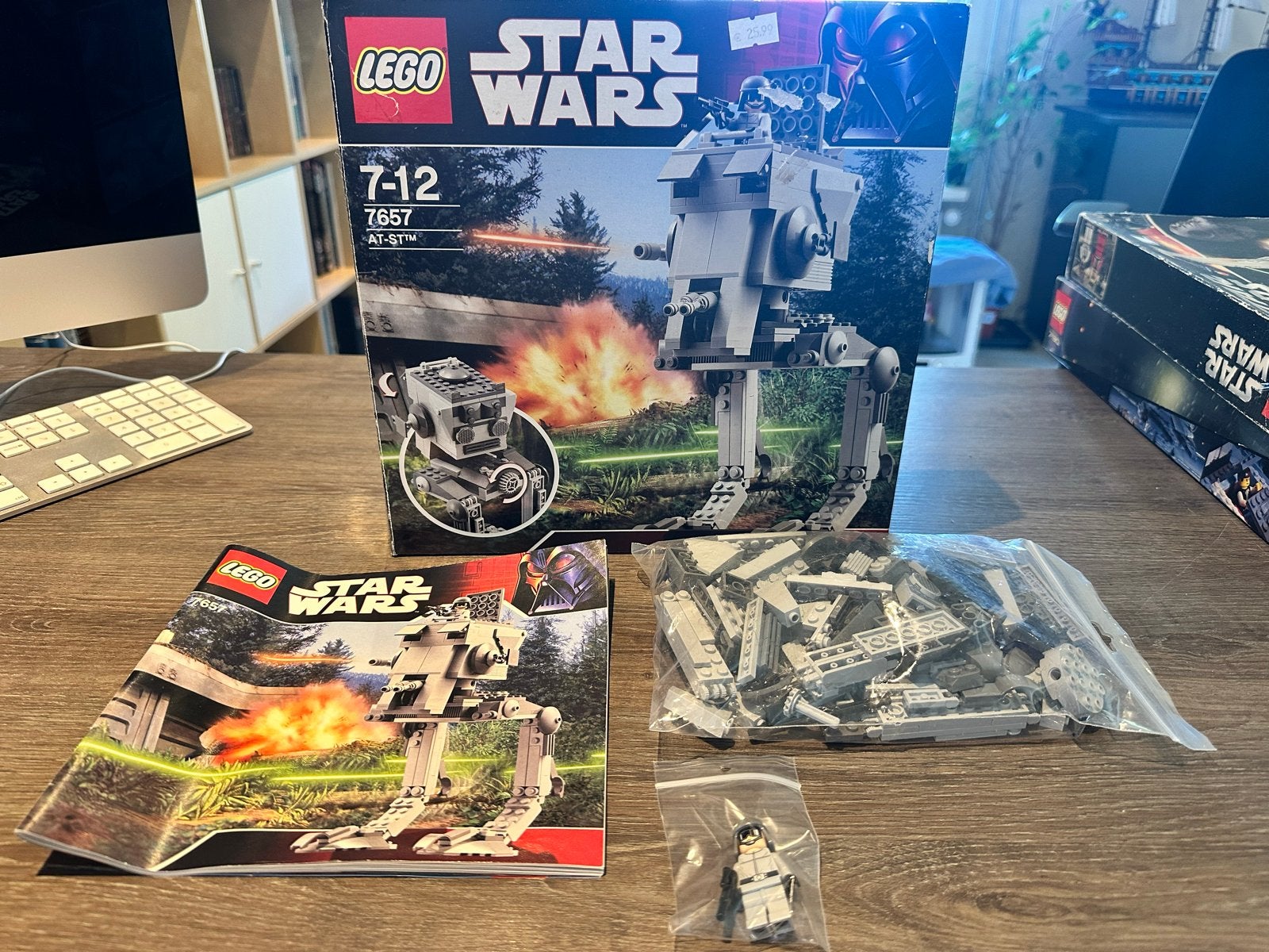 Lego Star Wars 7657 AT-ST met doos en instructies, Star Wars, Lego, Ophalen of Verzenden, Zo goed als nieuw