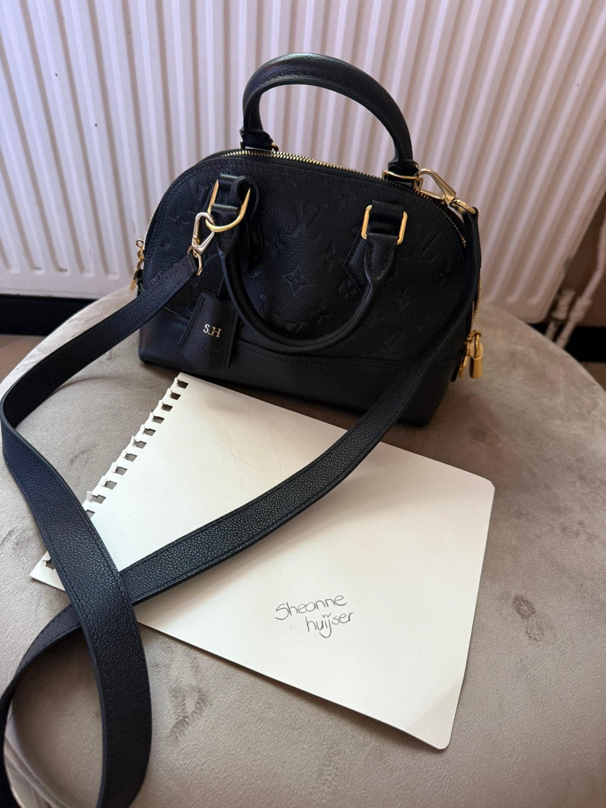 Louis vuitton BB alma, Ophalen of Verzenden, Zo goed als nieuw, Bruin, Handtas