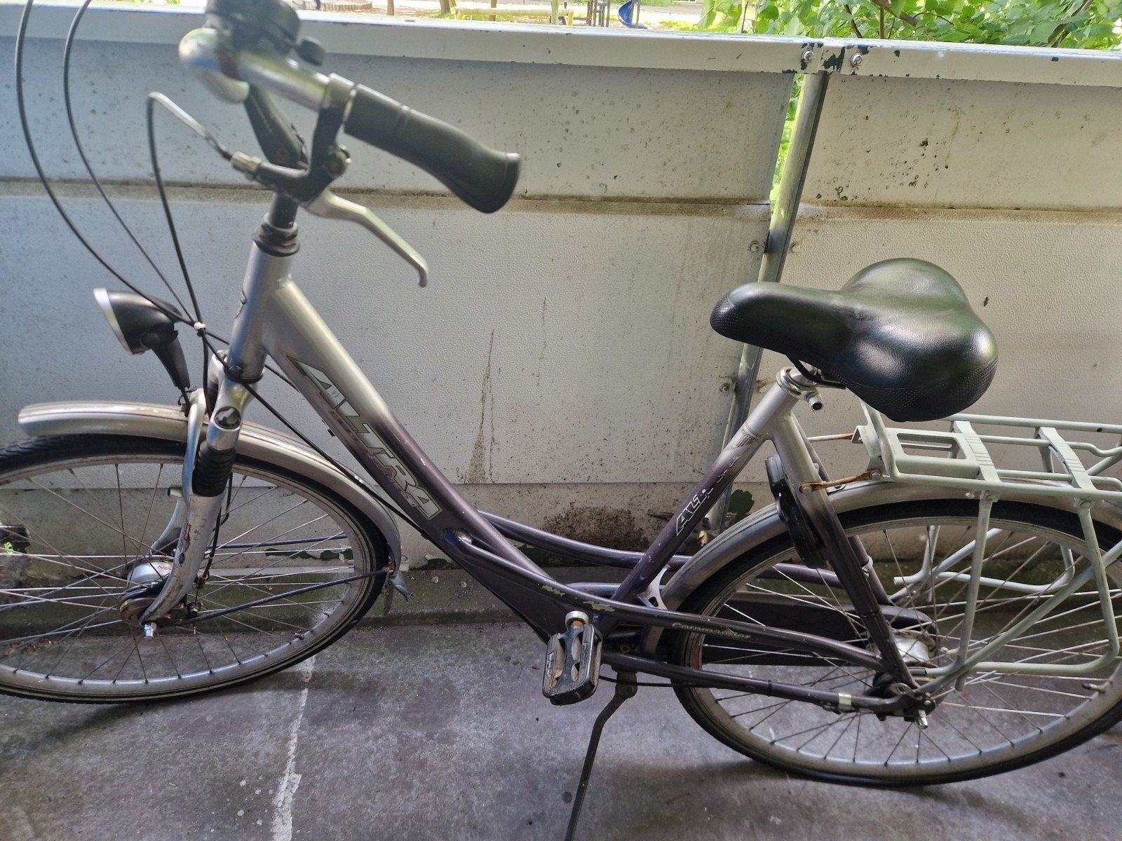 Fiets  26 -28 inch, Fietsen en Brommers, Fietsen | Dames | Damesfietsen, Minder dan 47 cm, Ophalen of Verzenden, Gebruikt, Overige merken