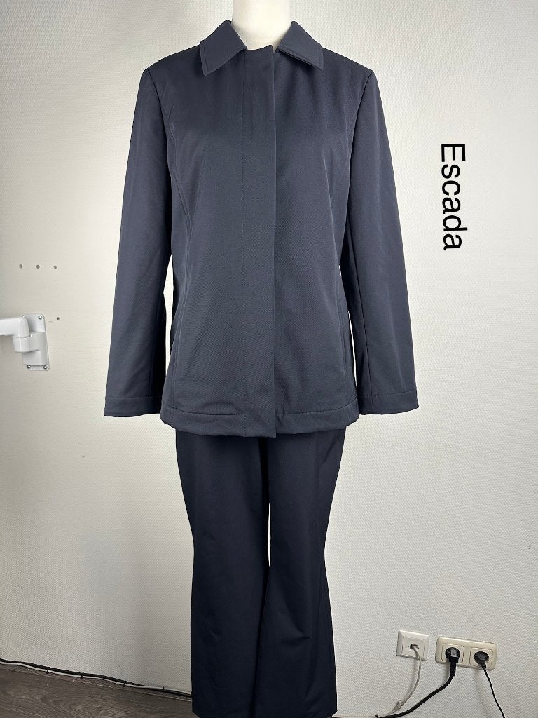Escada Broekpak  (mt: 40) 33,5/9826, Zwart, Escada, Ophalen of Verzenden, Zo goed als nieuw