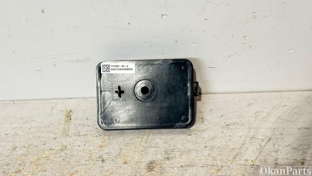 Tesla Model 3 trekhaak module 1112581-00-A 1112284-00-B, Info@fabrikant.eu, Fabrikantstraat 1
1000 AA  Amsterdam, NL, Ophalen of Verzenden