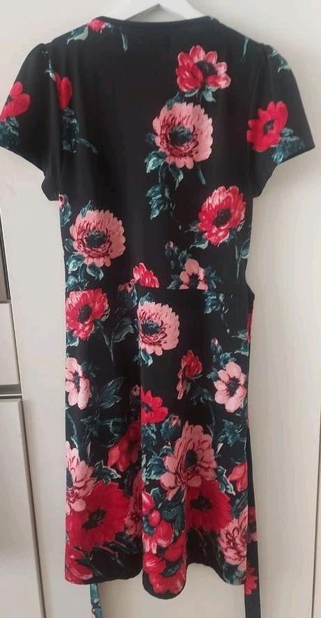 King Louie Jurk Zwart met Rode Bloemen Maat M, Maat 38/40 (M), Overige kleuren, Ophalen of Verzenden, Zo goed als nieuw