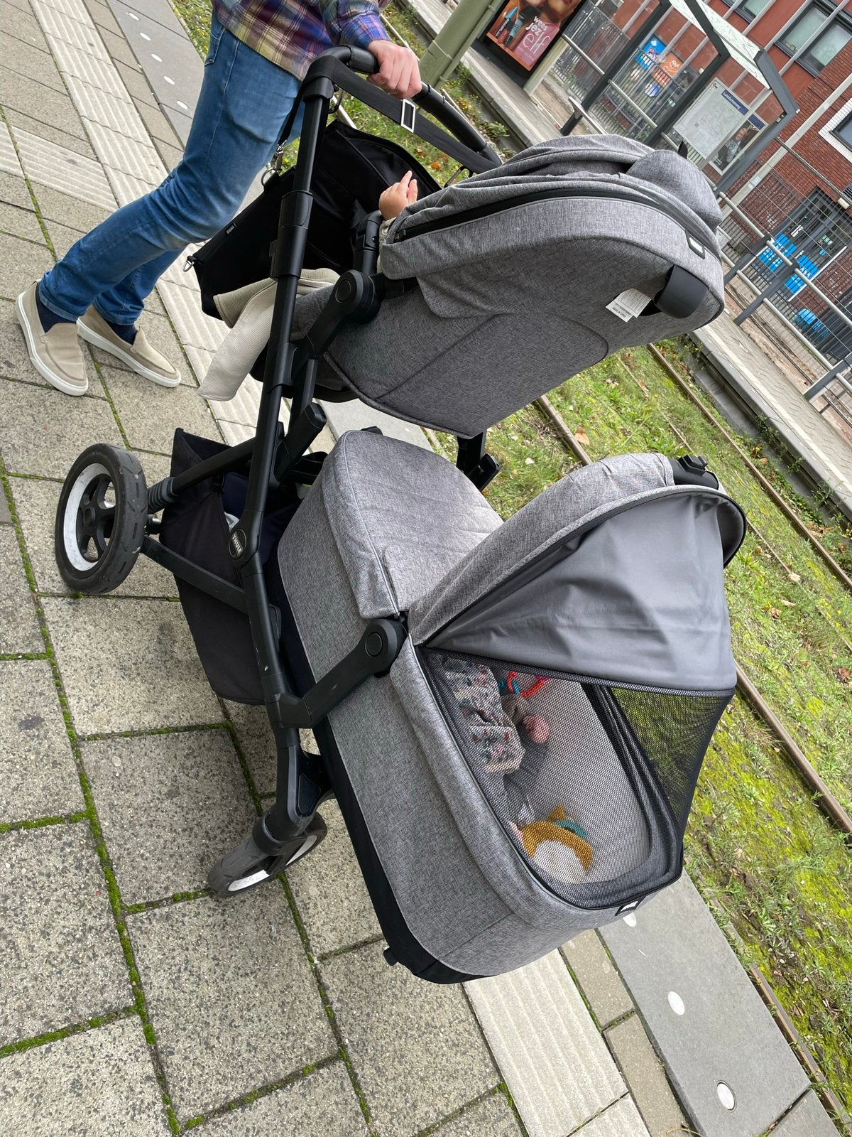 Thule Sleek Combiwagen met accessoires, Gebruikt, Combiwagen, Met reiswieg, Ophalen