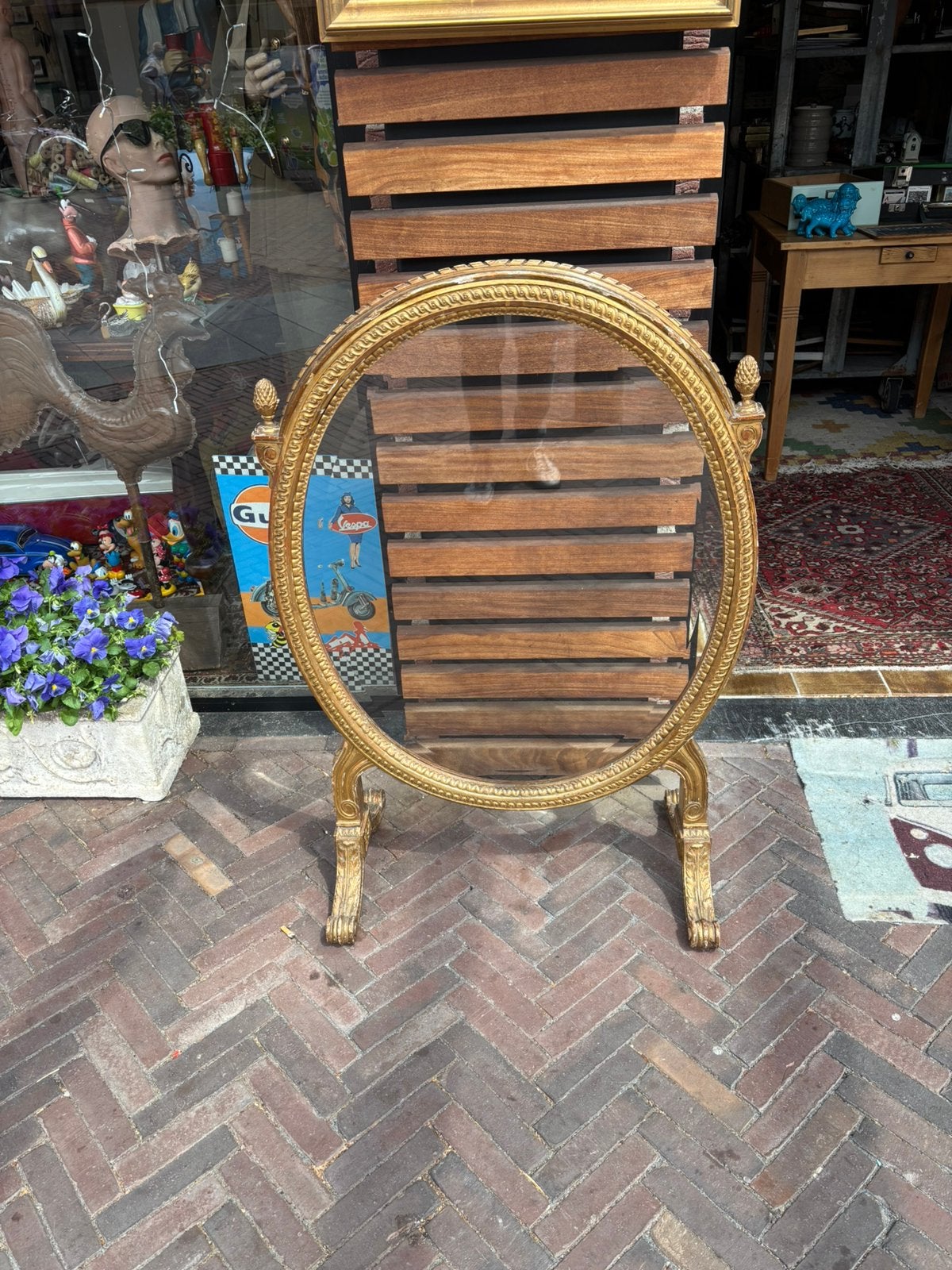 Antiek haardscherm, Ophalen